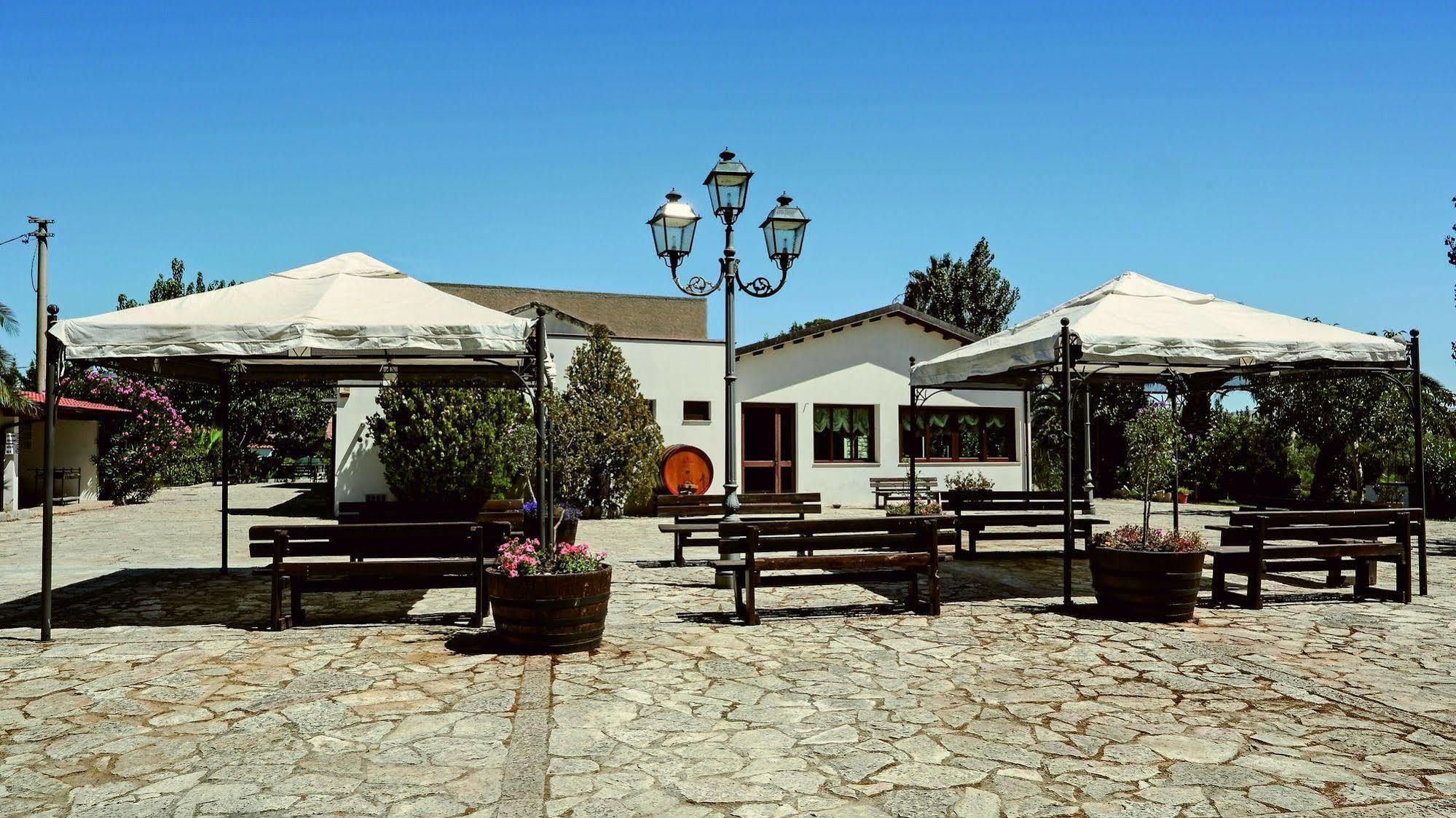 Agriturismo Tenute Pollara Roccamena Luaran gambar