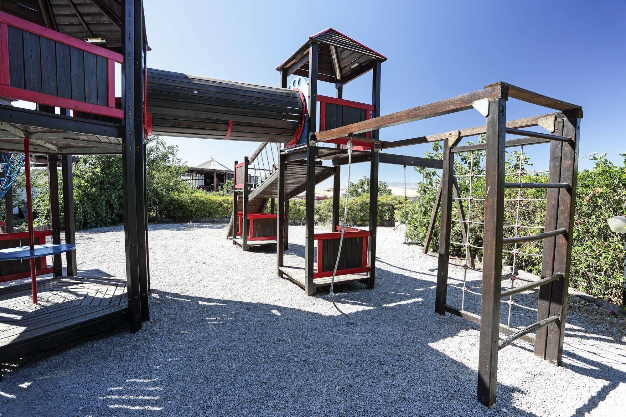 Agriturismo Tenute Pollara Roccamena Luaran gambar